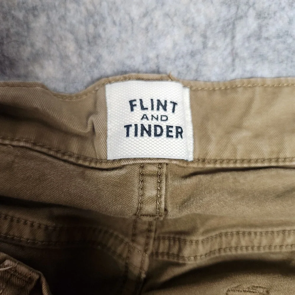 Flint and Tinder Huckberry 365 5 Pocket Pants Men 30x31 Beige Slim Fit Chino